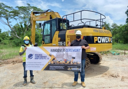 POWERPLUS EXCAVATOR PP220E-XI FORGING CONFIDENTLY INTO THE SINGAPORE MARKET