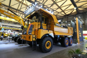 powerplus-bauma-china-2024-pd3845za-ii-heavy-duty-dump-truck.JPG 